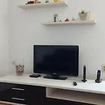 Nika * Split